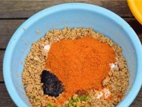 钓鱼蚕蛹粉怎么用？使用技巧有哪些？