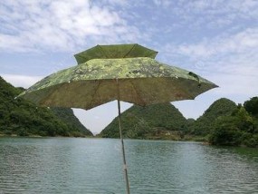 济宁炎热天气钓鱼技巧与方法（钓鱼高手教你如何应对炎热天气）