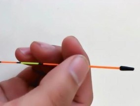 如何掌握垂钓大物的提竿技巧？提竿时机和力度如何把握？
