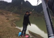 钓鱼抽筋技巧大揭秘（教你掌握钓鱼时避免抽筋的秘诀）