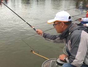 海竿钓鱼技巧（比较全水和半水钓鱼的优缺点）