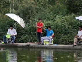 冬天大风下的钓鱼技巧与方法（冬天大风下如何钓鱼）