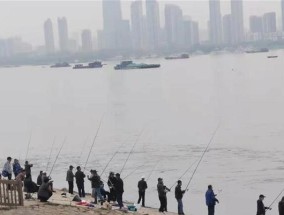 钓鱼达人的六大技巧（钓鱼人总结的有效方法，助你成为钓鱼高手）