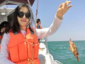 海钓高手的绝技——捕鱼技巧大揭秘（提升海钓技术）
