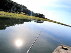 冬天钓野河的技巧与经验（冬季河钓攻略）