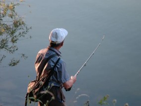 钓鱼达人剖析用钩的技巧详解？如何选择合适的鱼钩？