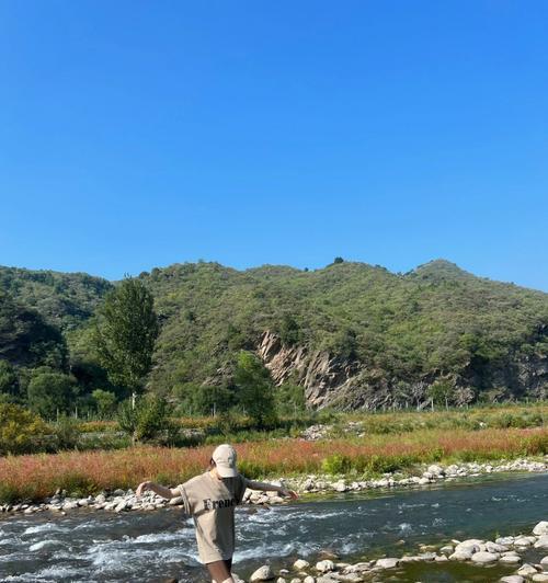 白河湾钓鱼技巧大揭秘（掌握正确技巧，提升钓鱼成功率）  第1张