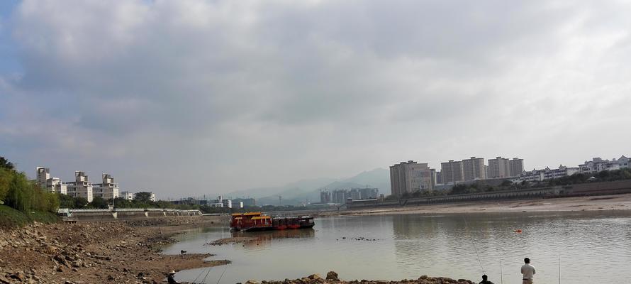 福建闽江钓鱼技巧大揭秘（探秘福建闽江钓鱼策略与经验分享）  第2张