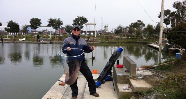 流水逗钓技巧大揭秘（轻松掌握流水逗钓）  第1张