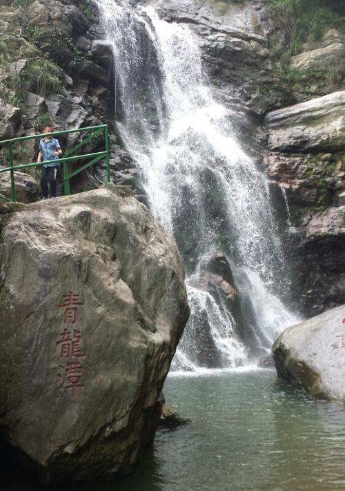 庐山石门涧钓鱼技巧大揭秘（享受自然乐趣）  第2张