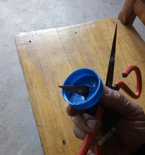 切线爆竿钓鱼的技巧（掌握切线爆竿钓鱼技巧）  第2张