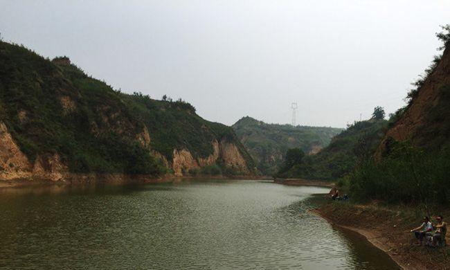小浪底二坝钓鱼技巧（探秘小浪底二坝）  第1张
