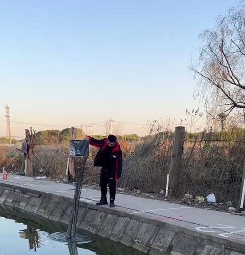 掌握以鱼塘变田坝钓鱼的技巧（利用环境变化提高钓鱼成功率）  第3张