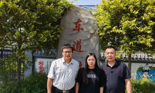 长江甩杆钓鱼技巧大揭秘（掌握甩杆技巧）  第2张