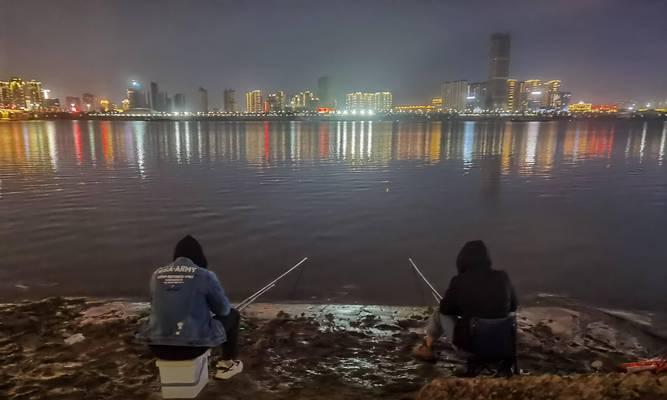 80后夫妇钓鱼技巧有哪些？如何提高钓鱼成功率？  第3张