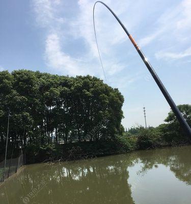 5月份下雨天钓鱼应该注意什么？有哪些有效的钓鱼技巧？  第2张