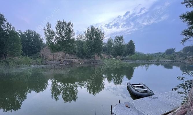 如何有效垂钓滑口草鱼？掌握这些技巧轻松上钩！  第1张
