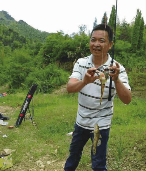 如何避免钓鱼时踩底？掌握这些技巧轻松应对！  第2张