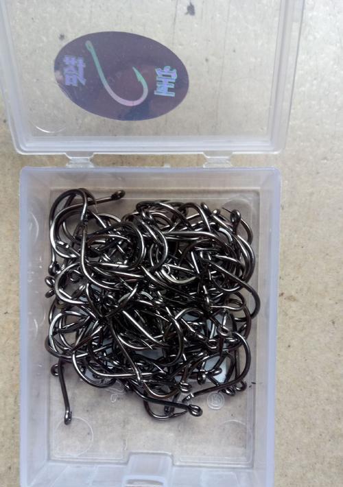 如何选购适合的鱼钩？钓鱼技巧中鱼钩的选择有哪些常见问题？  第1张
