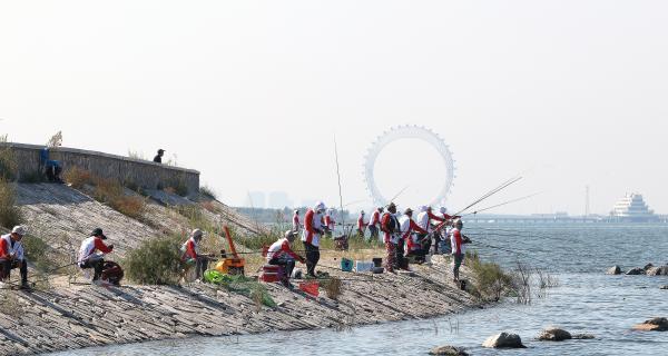 钓鱼技巧之闲谈：如何选择合适的鱼饵？常见问题有哪些？  第2张