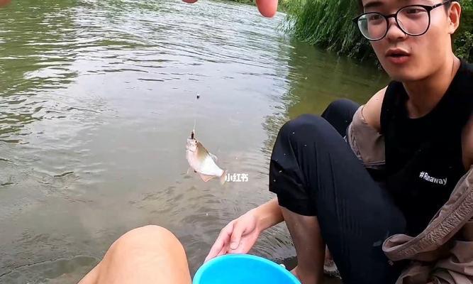 如何掌握钓鱼开口技巧？教学视频和步骤解析？  第2张