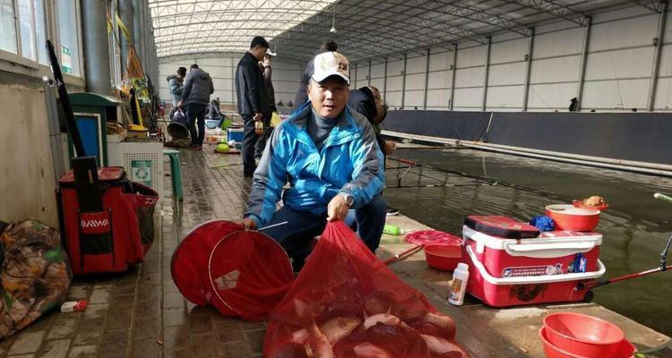 冬天大棚钓鱼选位技巧是什么？如何选择最佳钓位？  第1张