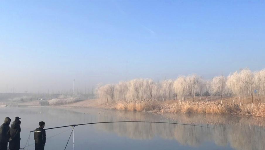 冬天闷竿流水钓鱼技巧有哪些？如何提高冬季钓鱼成功率？  第2张