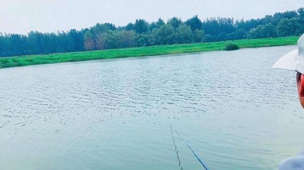 冬天急流走水钓鱼技巧是什么？如何提高钓鱼成功率？  第2张