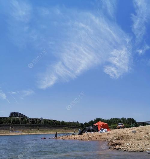 冬天江河流水海竿钓鱼技巧有哪些？如何应对低温天气的挑战？  第3张
