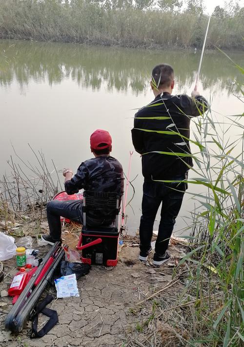 短线钓鱼绕线技巧和方法是什么？如何有效提高钓鱼效率？  第2张